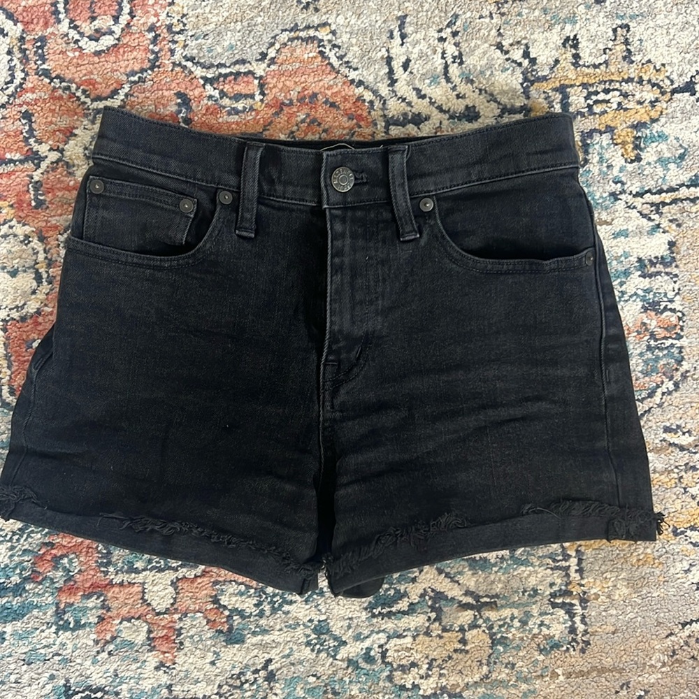 Madewell black shorts